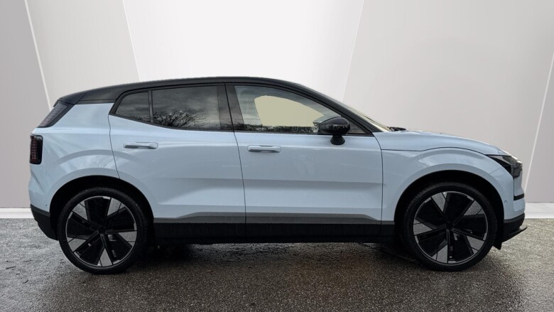 Volvo EX30 200kW SM Extended Range Ultra 69kWh 5dr Auto Electric Estate